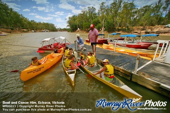 Boat and Canoe Hire, Echuca, Victoria