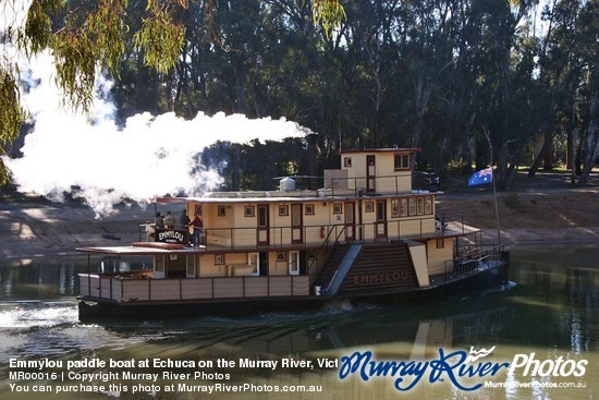 Emmylou paddle boat at Echuca on the Murray River, Victoria