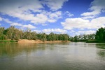 Murray River views up river from Echuca, Victoria