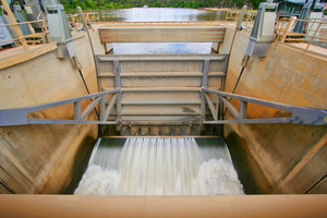 Torrumbarry Weir north-west of Echuca, Victoria