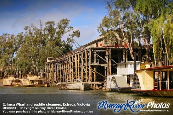 Echuca Wharf and paddle steamers, Echuca, Victoria