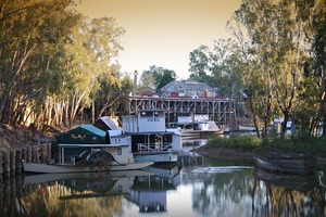 Billy Tea, PS Hero and PS Pevensey at Echuca Wharf, Echuca, Victoria