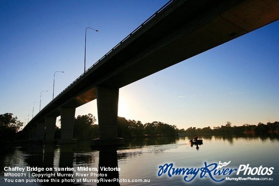 Chaffey Bridge on sunrise, Mildura, Victoria
