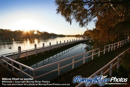 Mildura Wharf on sunrise