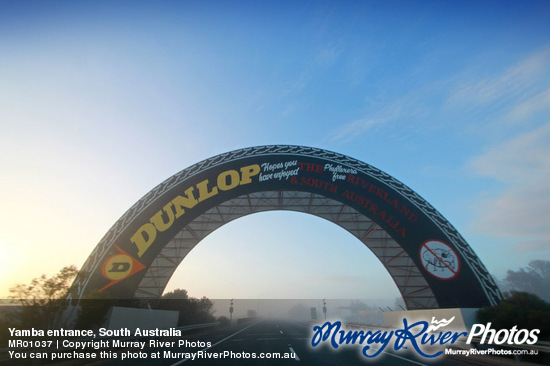 Yamba entrance, South Australia