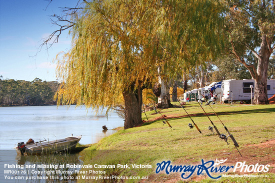 Fishing and relaxing at Robinvale Caravan Park, Victoria