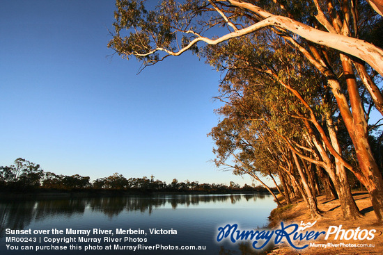 Sunset over the Murray River, Merbein, Victoria