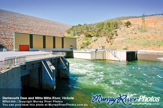 Dartmouth Dam and Mitta Mitta River, Victoria