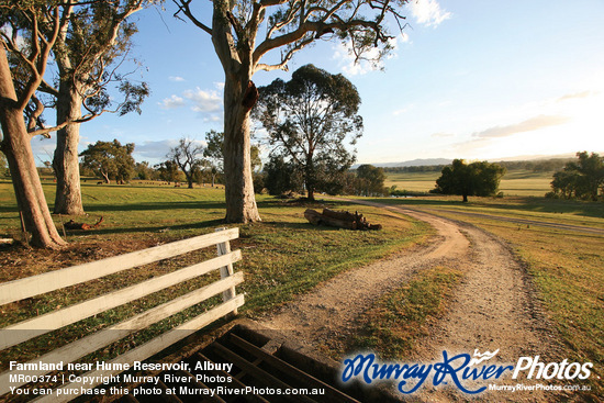 Farmland near Hume Reservoir, Albury