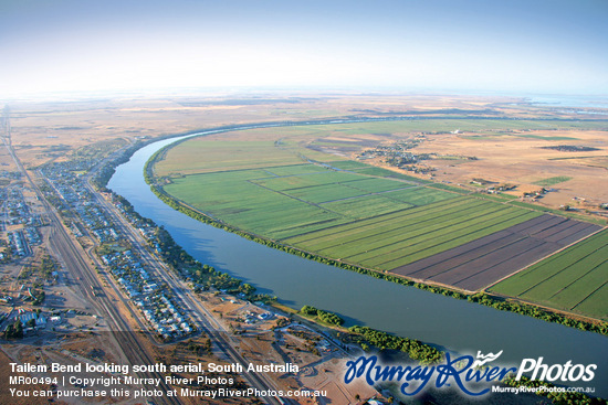 Tailem Bend looking south aerial, South Australia