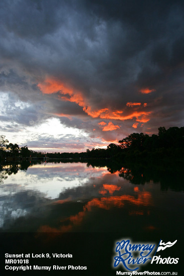 Sunset at Lock 9, Victoria