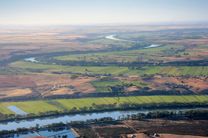 Murray River between Murray Bridge and Mannum