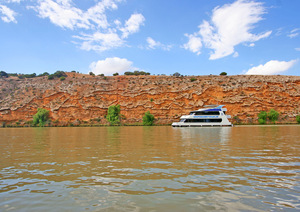 Unforgettable Houseboats at Purnong, South Australia