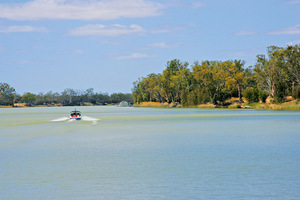 Wake boat near Morgan, South Australia