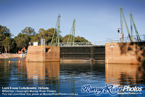 Lock 9 near Cullulleraine, Victoria