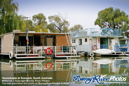 Houseboats at Renmark, South Australia