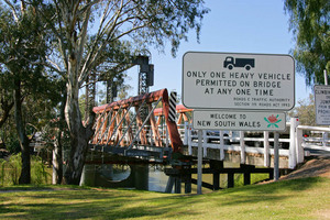 Swan Hill Bridge, Victoria