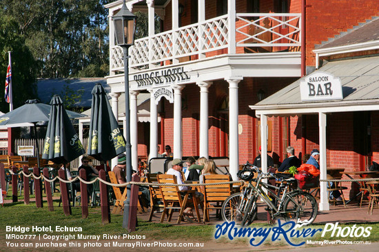 Bridge Hotel, Echuca