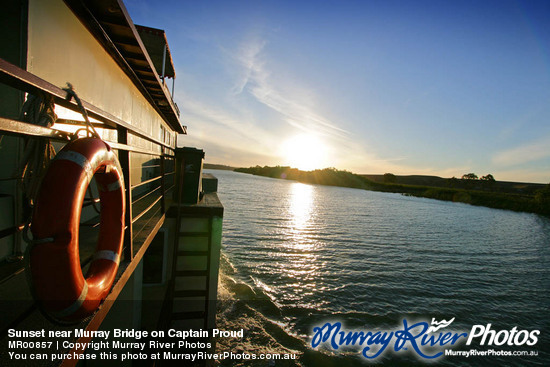 Sunset near Murray Bridge on Captain Proud