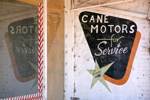 Old sign at Pinnaroo