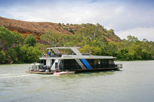 Houseboat at Bowhill, South Australia