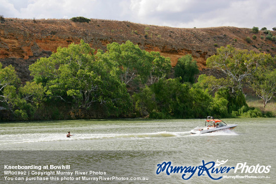 Kneeboarding at Bowhill