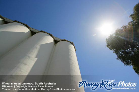 Wheat silos at Lameroo, South Australia