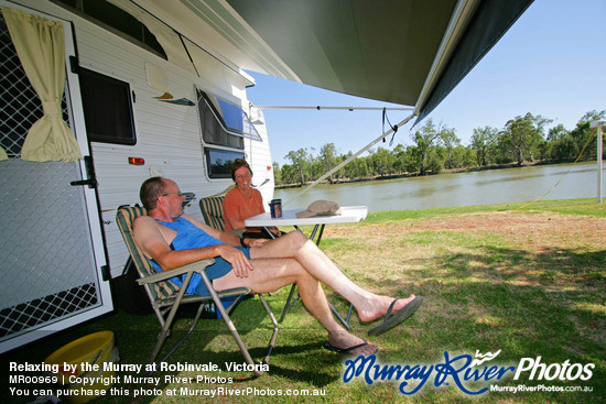 Relaxing by the Murray at Robinvale, Victoria