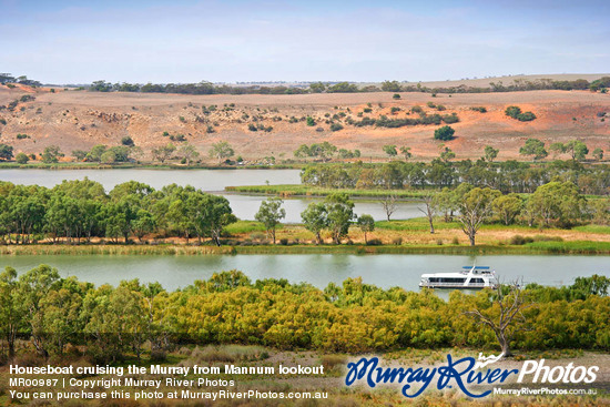 Houseboat cruising the Murray from Mannum lookout