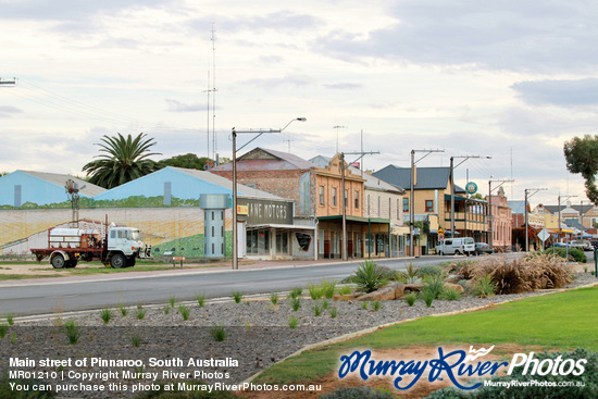 Main street of Pinnaroo, South Australia