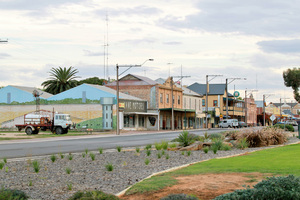 Main street in Pinnaroo, South Australia