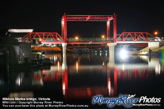 Mildura Marina bridge, Victoria