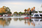 Boating on Renmark riverfront