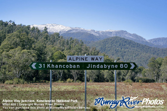 Alpine Way junction, Kosciuszko National Park