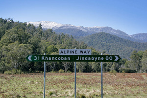 Alpine Way junction, Kosciuszko National Park