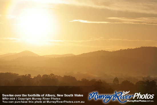 Sunrise over the foothills of Albury, New South Wales