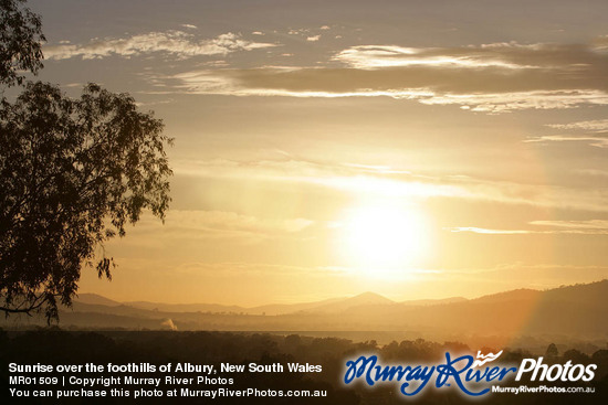 Sunrise over the foothills of Albury, New South Wales