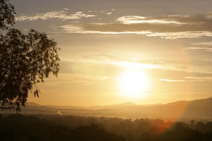 Sunrise over the foothills of Albury, New South Wales