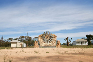 Karoonda windmill sculpture, South Australia