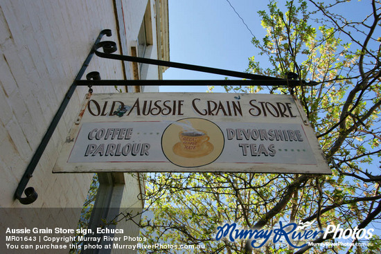Aussie Grain Store sign, Echuca