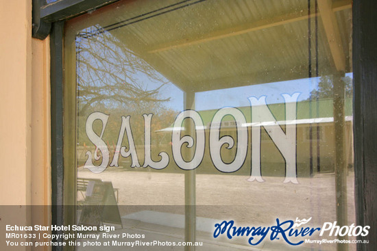 Echuca Star Hotel Saloon sign