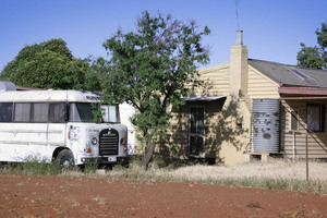 Bus and house at Kangaroo Lake, Victoria