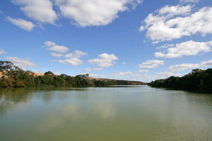 Murray River between Mannum and Murray Bridge