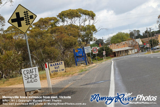 Murrayville town entrance from east, Victoria