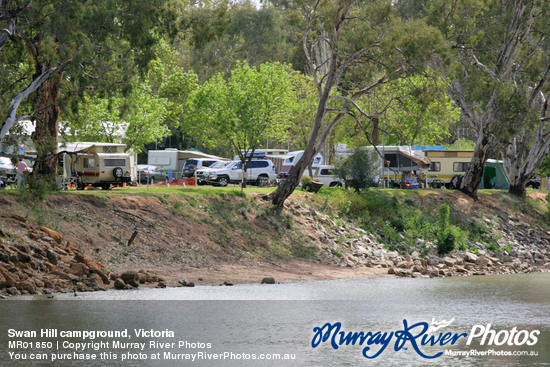 Swan Hill campground, Victoria