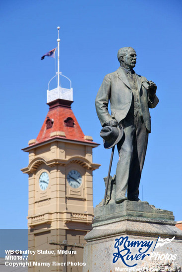 WB Chaffey Statue, Mildura