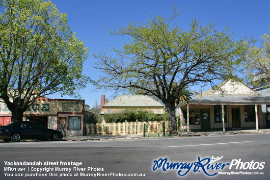 Yackandandah street frontage