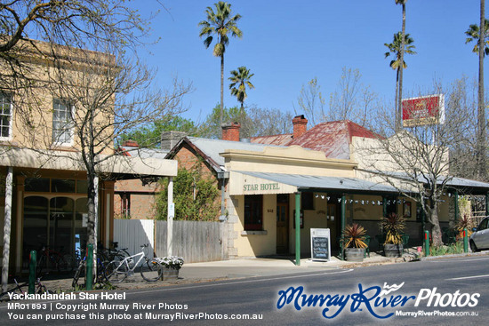 Yackandandah Star Hotel