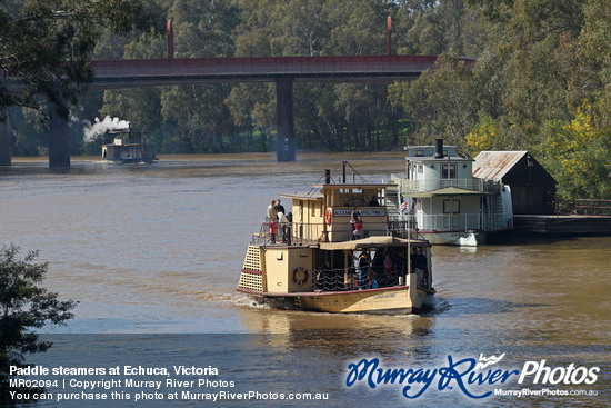 Paddle steamers at Echuca, Victoria