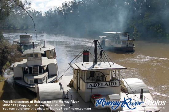 Paddle steamers at Echuca on the Murray River